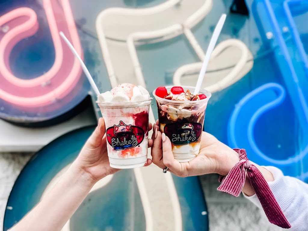 Shakes Frozen Custard | restaurant | 1065 US-98 E, Destin, FL 32541, USA | 8502691111 OR +1 850-269-1111