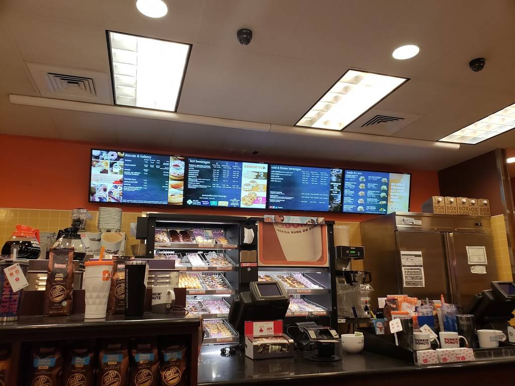 Dunkin | bakery | 100 W Eads Pkwy, Lawrenceburg, IN 47025, USA | 8125770580 OR +1 812-577-0580