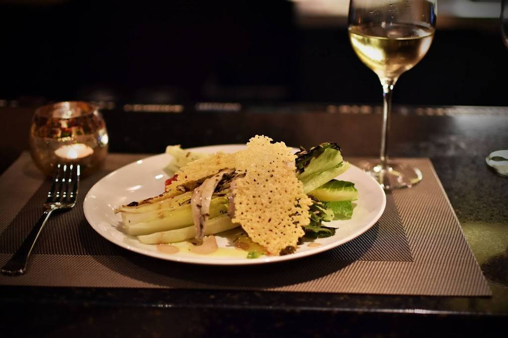 Mistral | restaurant | 1651, 2473 S Kinnickinnic Ave, Milwaukee, WI 53207, USA | 4145396469 OR +1 414-539-6469