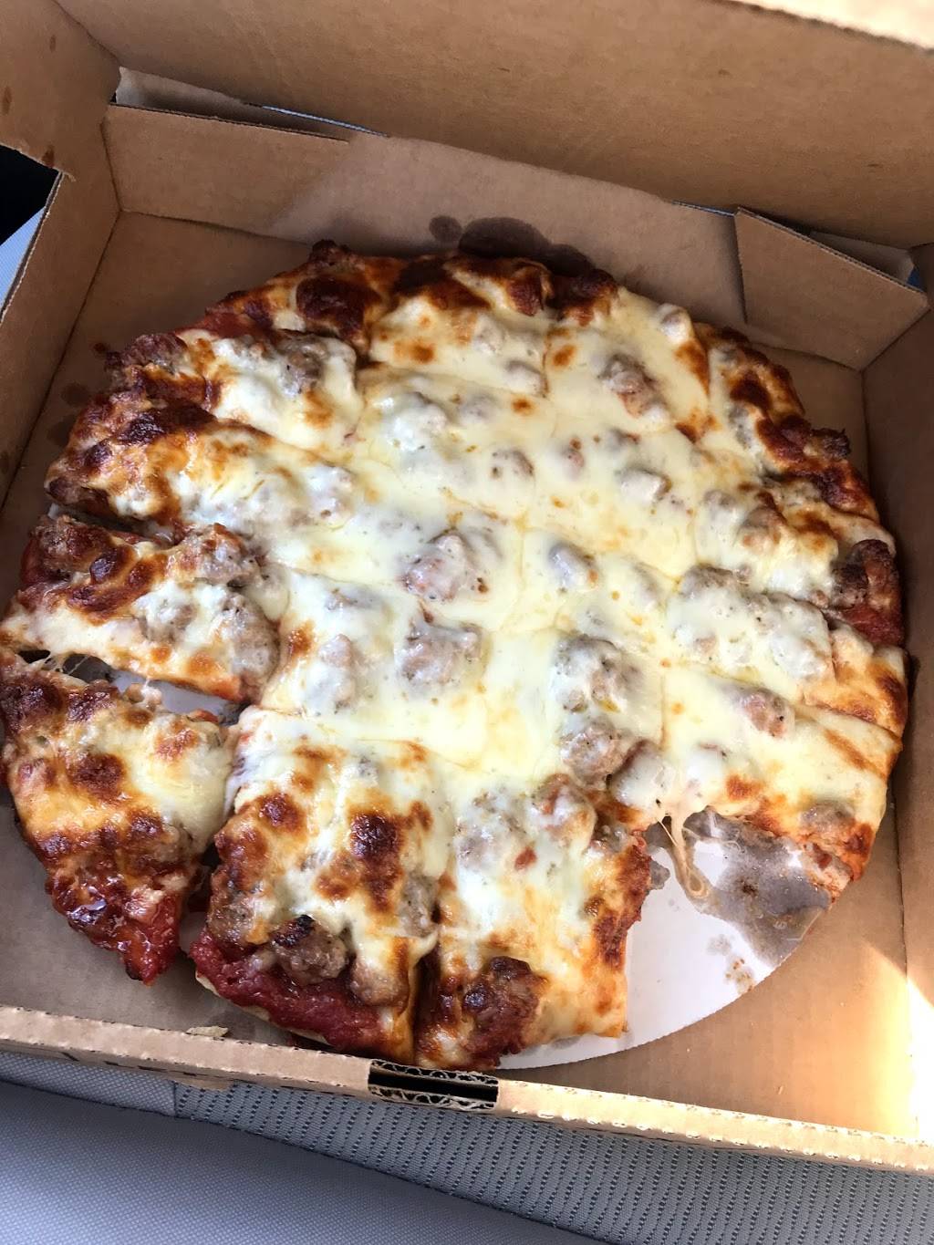 Beggars Pizza | meal delivery | 5133 S Cicero Ave, Chicago, IL 60632, USA | 7737357000 OR +1 773-735-7000