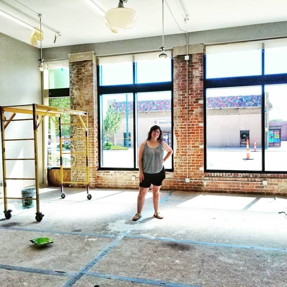 Hollys Sweet Treats | bakery | 205 S Main St, Hutchinson, KS 67501, USA | 6208889866 OR +1 620-888-9866