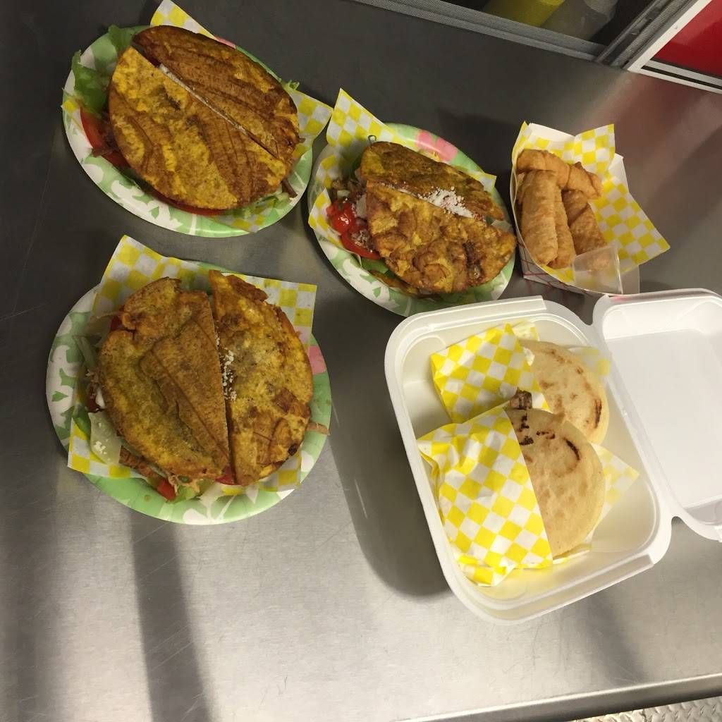 The Corner Venezuelan Food | restaurant | 3435 Archdale Dr, Raleigh, NC 27614, USA | 9195396780 OR +1 919-539-6780