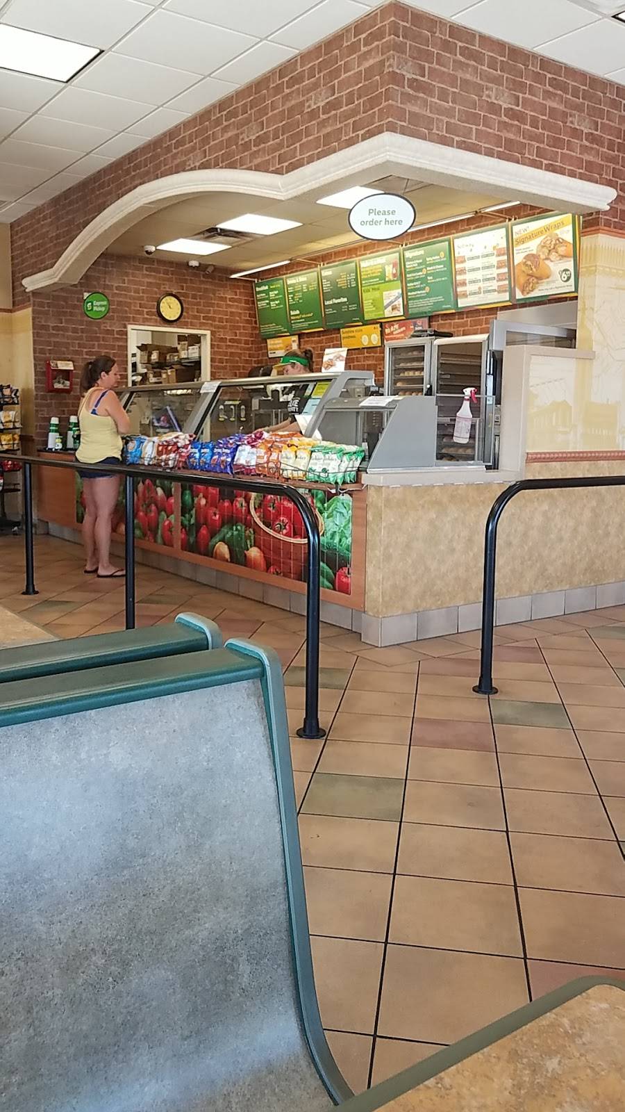 Subway Restaurants | restaurant | 7461 Manatee Ave W, Bradenton, FL 34209, USA | 9417948332 OR +1 941-794-8332