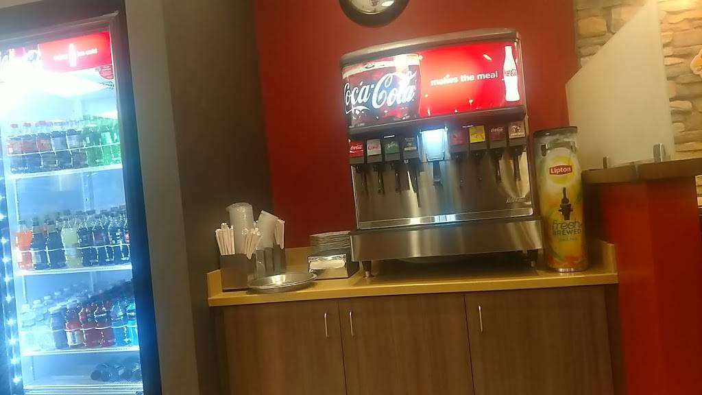 Cousins Subs | meal takeaway | 5121 W Howard Ave, Milwaukee, WI 53220, USA | 4143214650 OR +1 414-321-4650