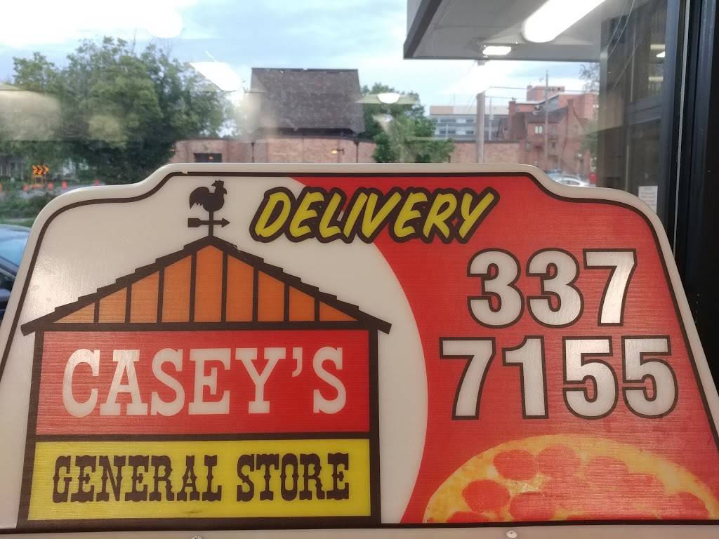 Caseys | restaurant | 204 N Dubuque St, Iowa City, IA 52245, USA | 3193377155 OR +1 319-337-7155