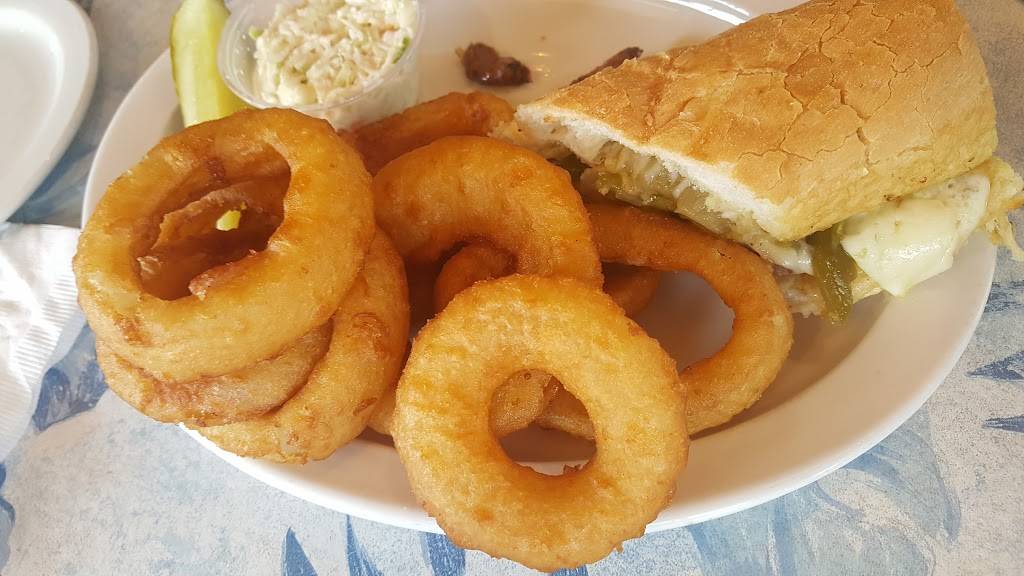 Dustys Pizza | restaurant | 7613 Howe Rd, Wonder Lake, IL 60097, USA | 8156532400 OR +1 815-653-2400