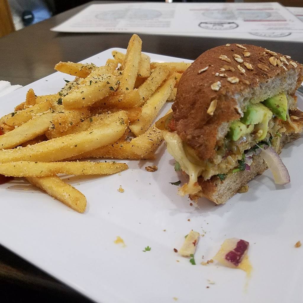 Signature Burger | meal takeaway | 3835 Main St, Culver City, CA 90232, USA | 3105595222 OR +1 310-559-5222