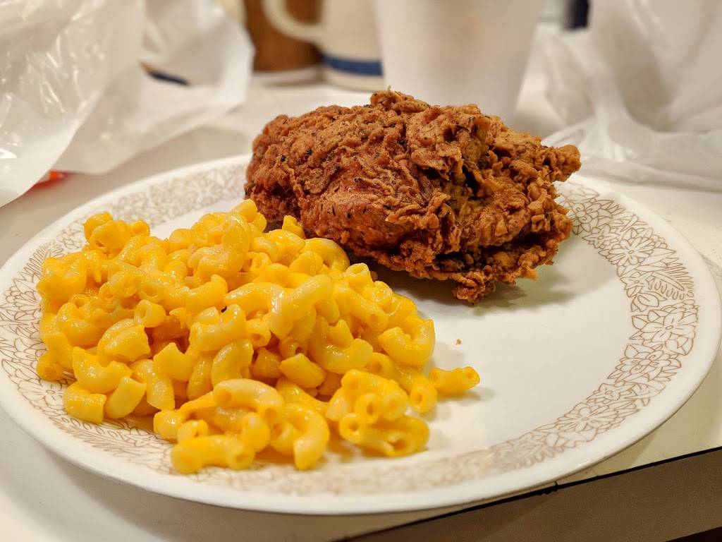 Sookies Burgers and Fried Chicken | restaurant | 174 Main St, Leominster, MA 01453, USA | 9787284669 OR +1 978-728-4669