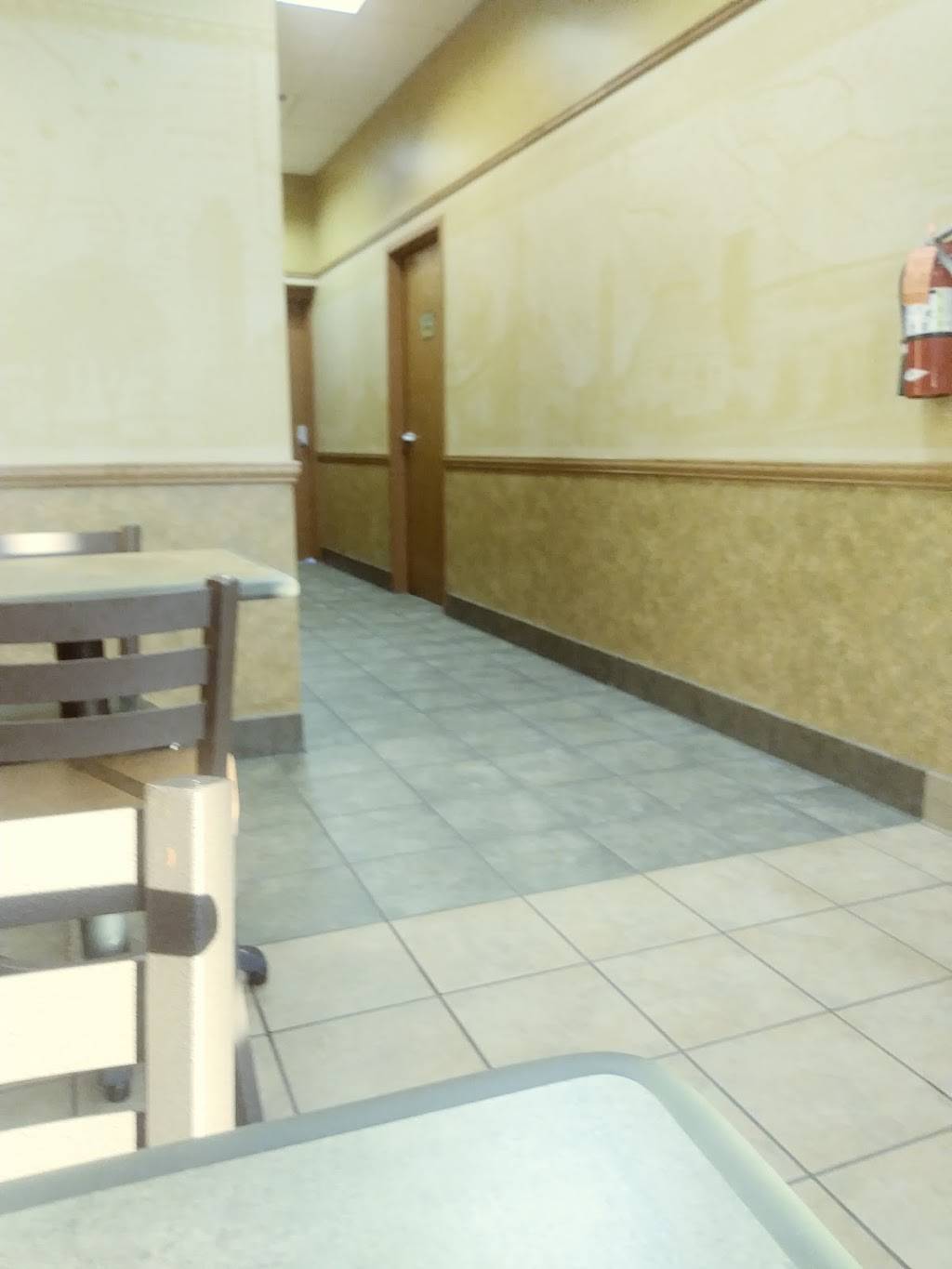 Subway | restaurant | 4880 Gratiot Rd, Saginaw, MI 48638, USA | 9899640857 OR +1 989-964-0857