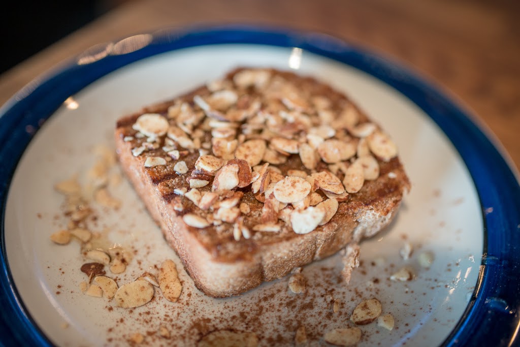 Crescendo Espresso Bar + Music Cafe | cafe | 1859 Monroe St, Madison, WI 53711, USA | 6082847908 OR +1 608-284-7908