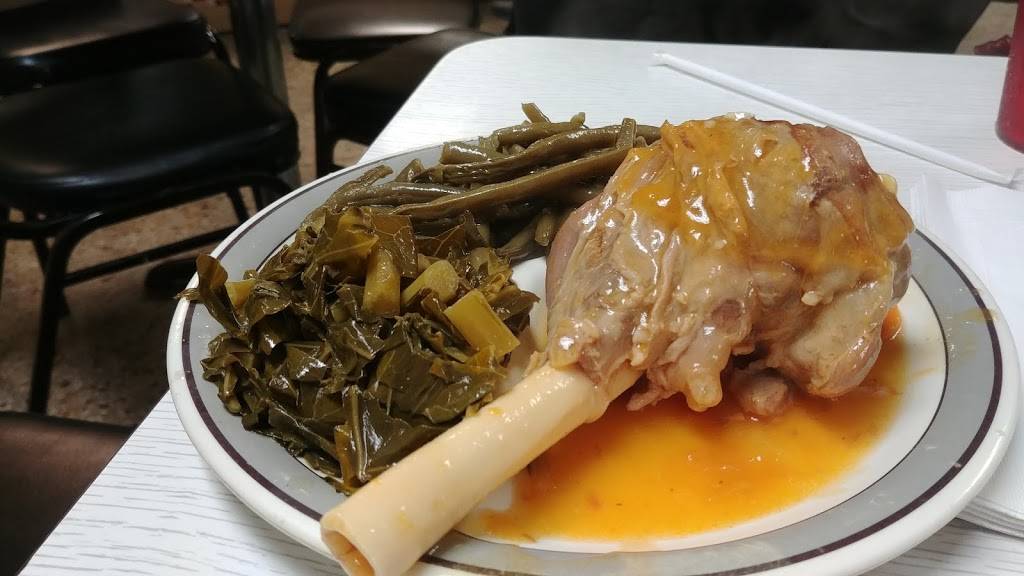 Tonys Ybor Restaurant | restaurant | 2001 N 22nd St, Tampa, FL 33605, USA | 8132477283 OR +1 813-247-7283