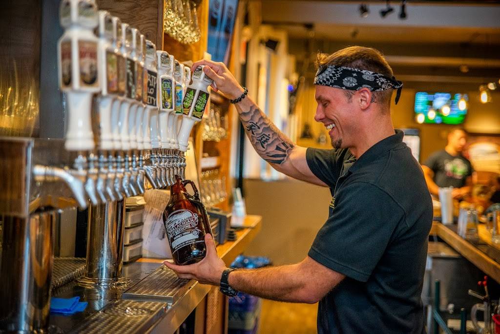 Appalachian Brewing Company Shippensburg | restaurant | 15 W King St, Shippensburg, PA 17257, USA | 7174775944 OR +1 717-477-5944