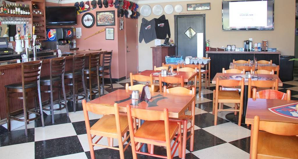 Homerun Pizza | restaurant | 484 Larkfield Center, Santa Rosa, CA 95403, USA | 7075276600 OR +1 707-527-6600