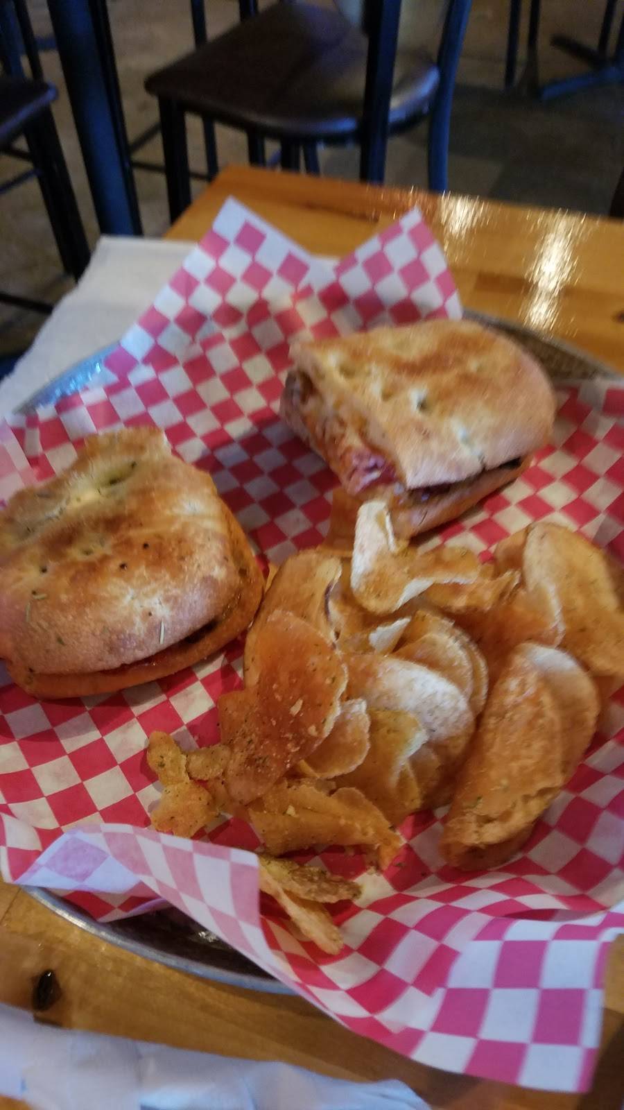 Maso Pizza Bar | restaurant | 3653 E Sunshine St, Springfield, MO 65809, USA | 4177201047 OR +1 417-720-1047