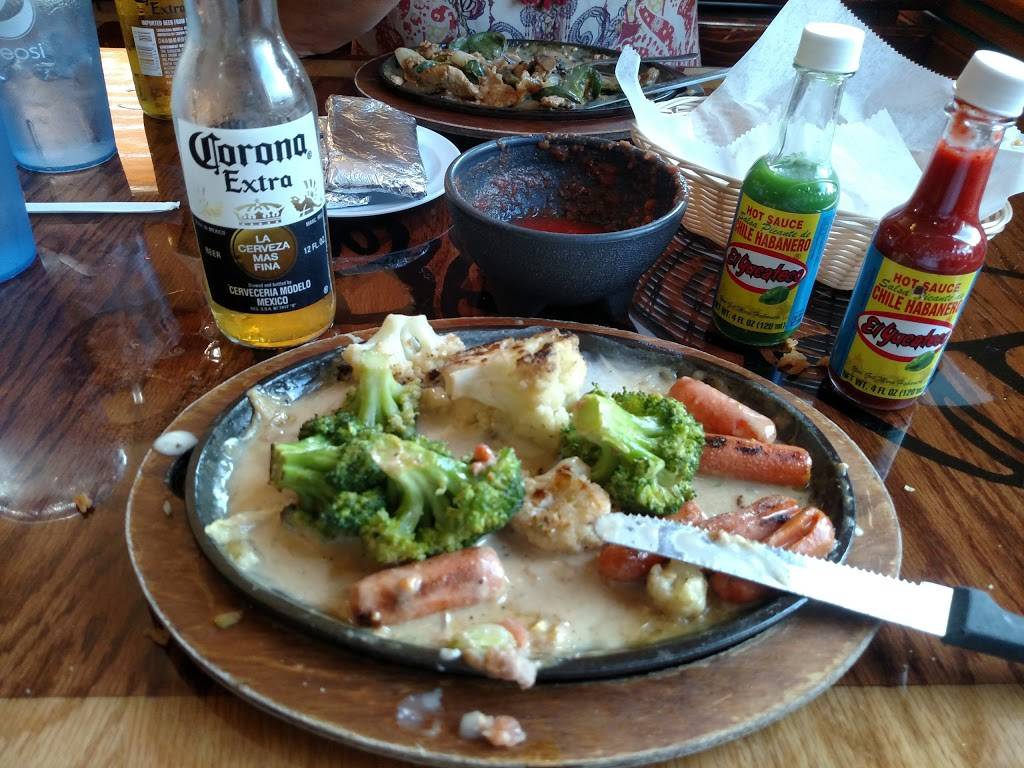 El San Jose Mexican Restaurant | restaurant | 1240 W High Ave, New Philadelphia, OH 44663, USA | 3303088928 OR +1 330-308-8928