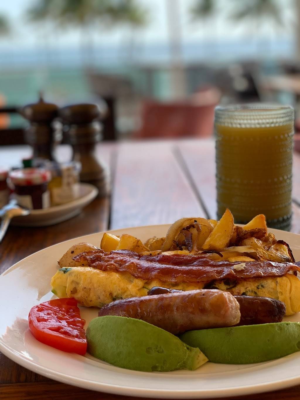 Lona Cocina Tequileria | restaurant | 4204, 321 N Fort Lauderdale Beach Blvd, Fort Lauderdale, FL 33304, USA | 9542453069 OR +1 954-245-3069