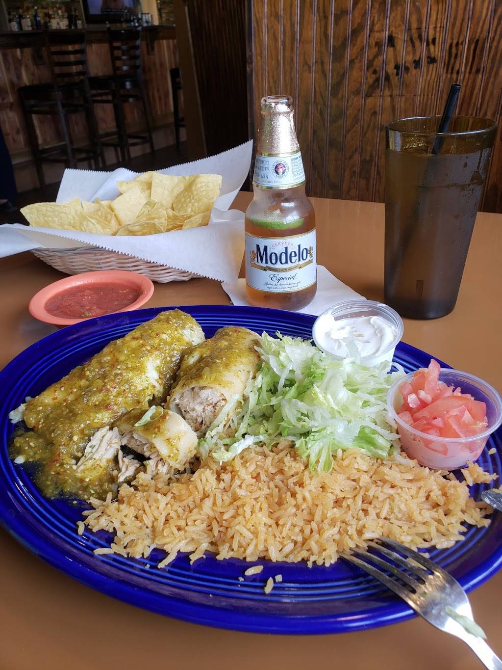 El Potrero Mexican Restaurant | restaurant | 6104 Miller Rd, Swartz Creek, MI 48473, USA | 8106447066 OR +1 810-644-7066