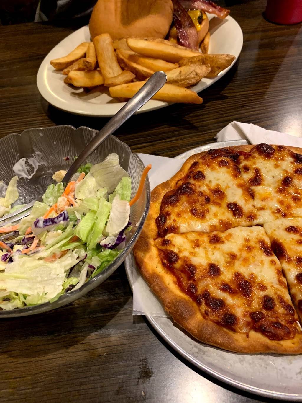 Chuck Celsis Tavern Restaurant | restaurant | 205 5th St, West Des Moines, IA 50265, USA | 5152559827 OR +1 515-255-9827