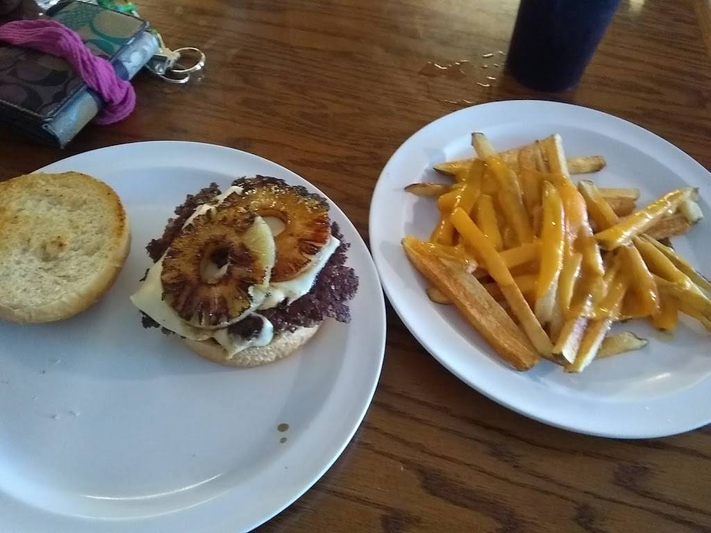 Siris Gourmet Burgers & Pizza | meal delivery | 2813 Beach Blvd S, Gulfport, FL 33707, USA | 7272584949 OR +1 727-258-4949