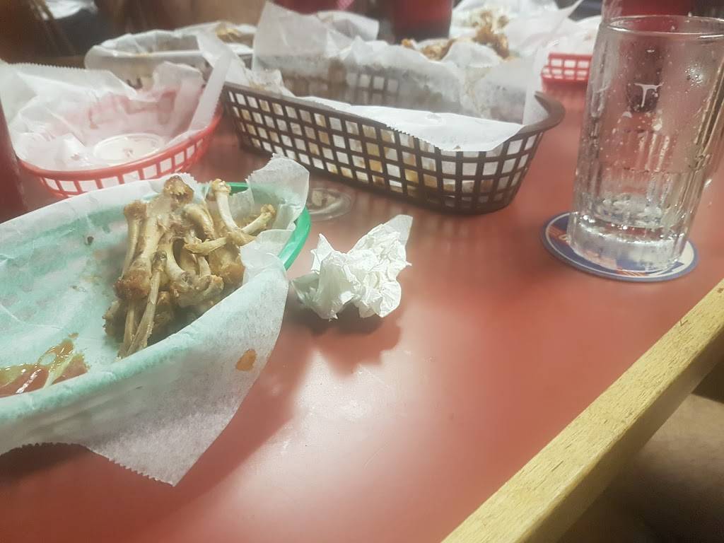 Buffalo Wings & Subs Co | meal delivery | 4152 W Oak Ridge Rd, Orlando, FL 32809, USA | 4073544476 OR +1 407-354-4476