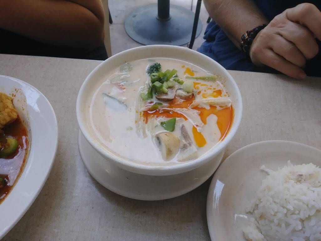 Elephant Thai Cuisine | restaurant | 3720 Mission Inn Avenue, Riverside, CA 92501, USA | 9516829300 OR +1 951-682-9300