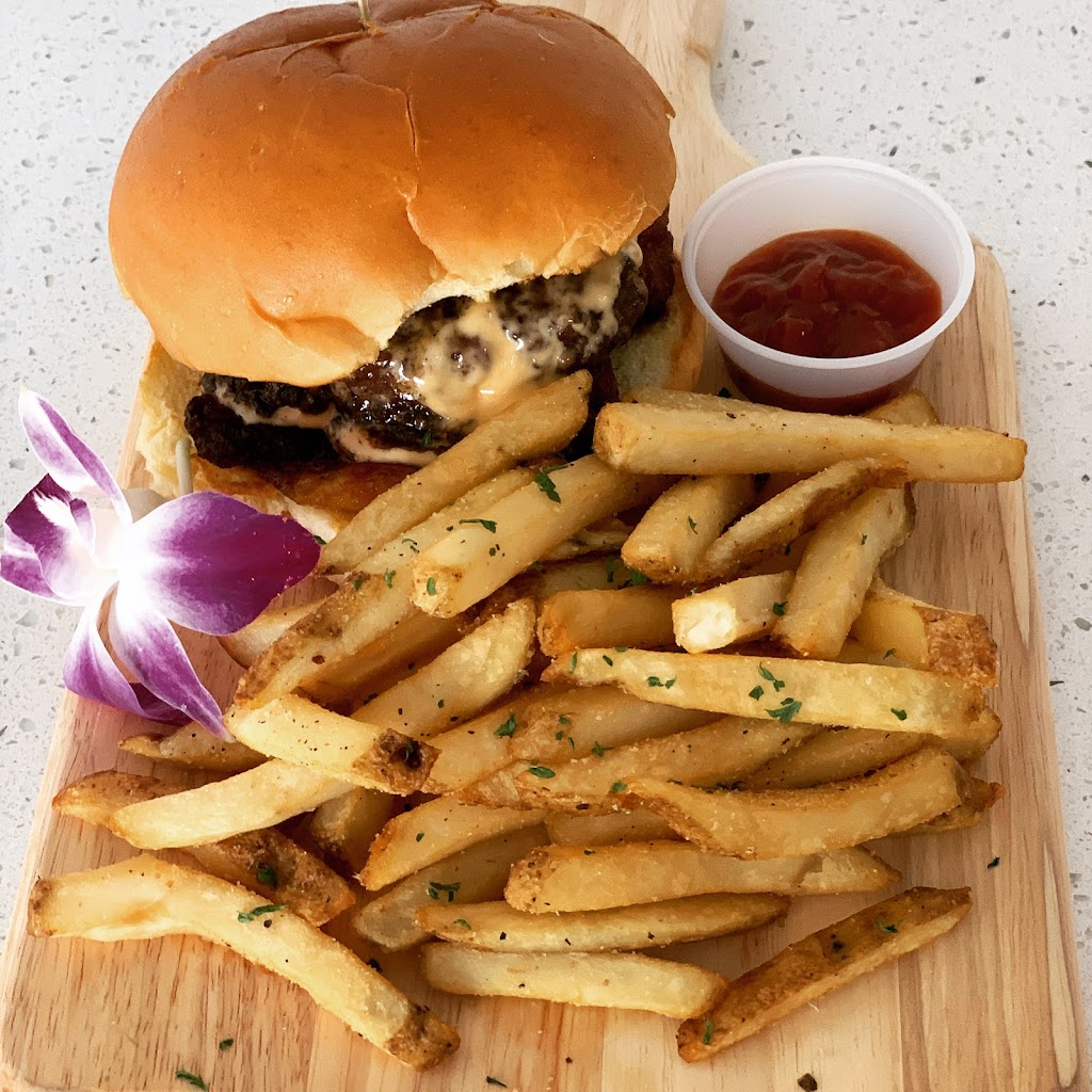 Gourmet Kitchen | restaurant | 1179 N Main St, Randolph, MA 02368, USA | 6175886584 OR +1 617-588-6584