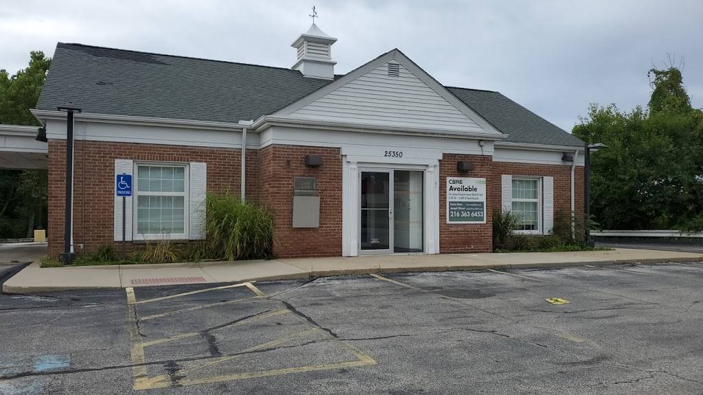 Arbys | restaurant | 25350 Detroit Rd, Westlake, OH 44145, USA | 8005992729 OR +1 800-599-2729