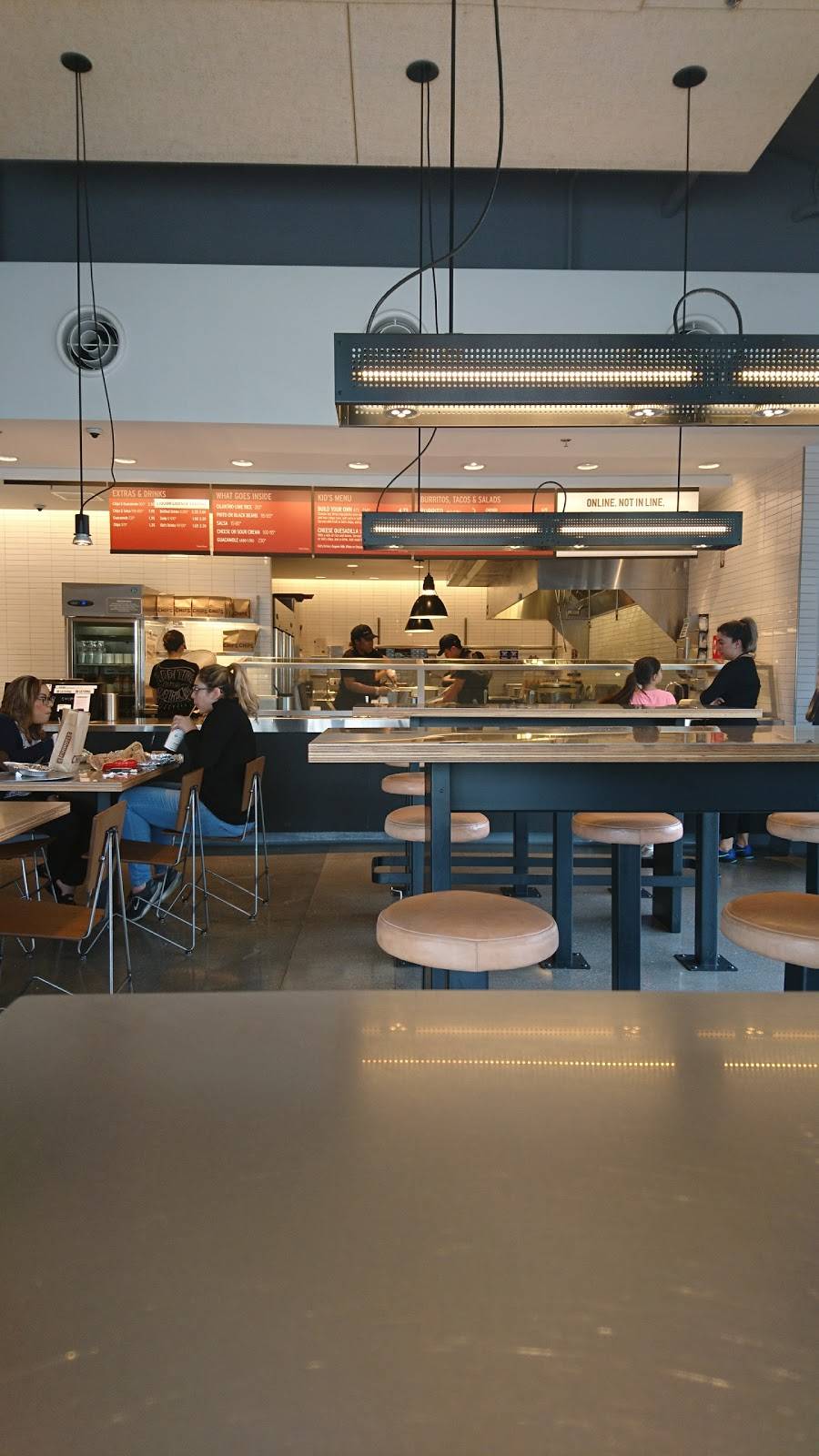 Chipotle Mexican Grill | restaurant | 16595 Sierra Lakes Pkwy Ste 100, Fontana, CA 92336, USA | 9093500054 OR +1 909-350-0054