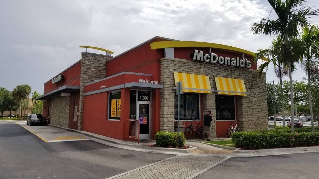 McDonalds | cafe | 11200 FL-84, Davie, FL 33325, USA | 9544751532 OR +1 954-475-1532