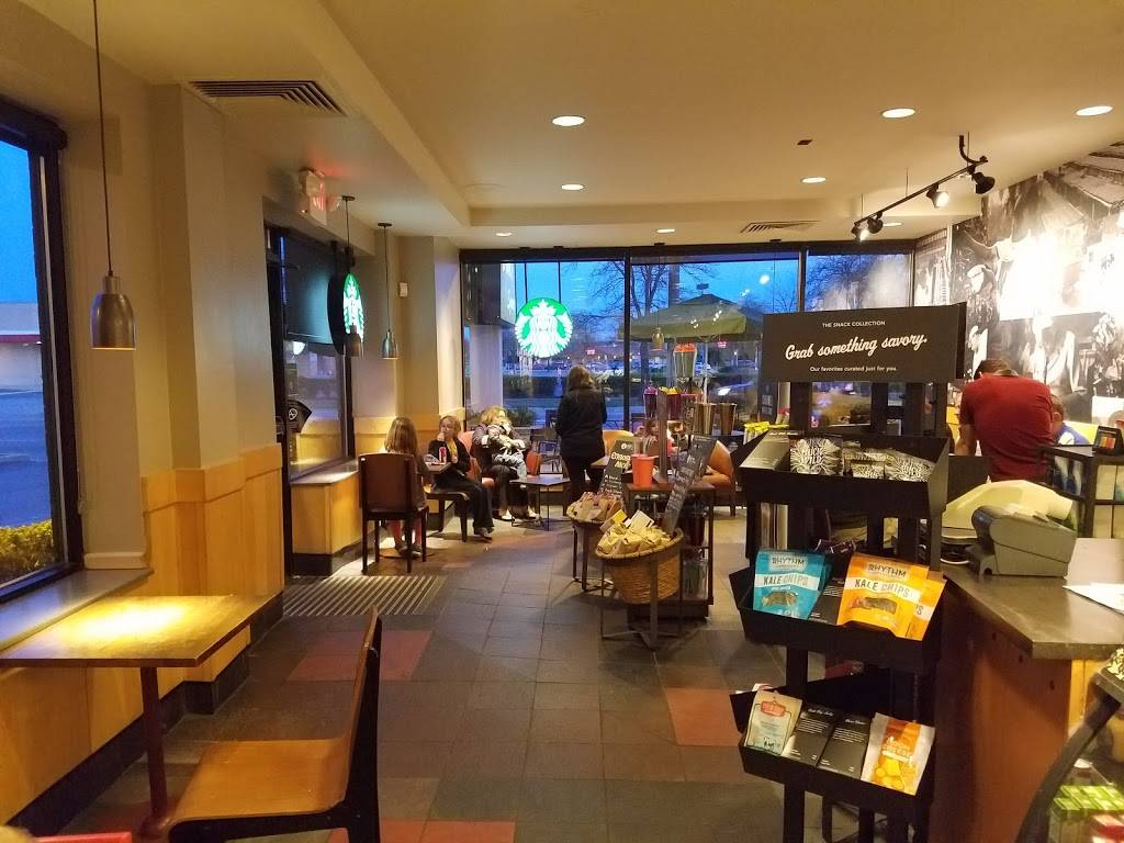Starbucks | cafe | 4320 W Touhy Ave, Lincolnwood, IL 60712, USA | 7734859046 OR +1 773-485-9046