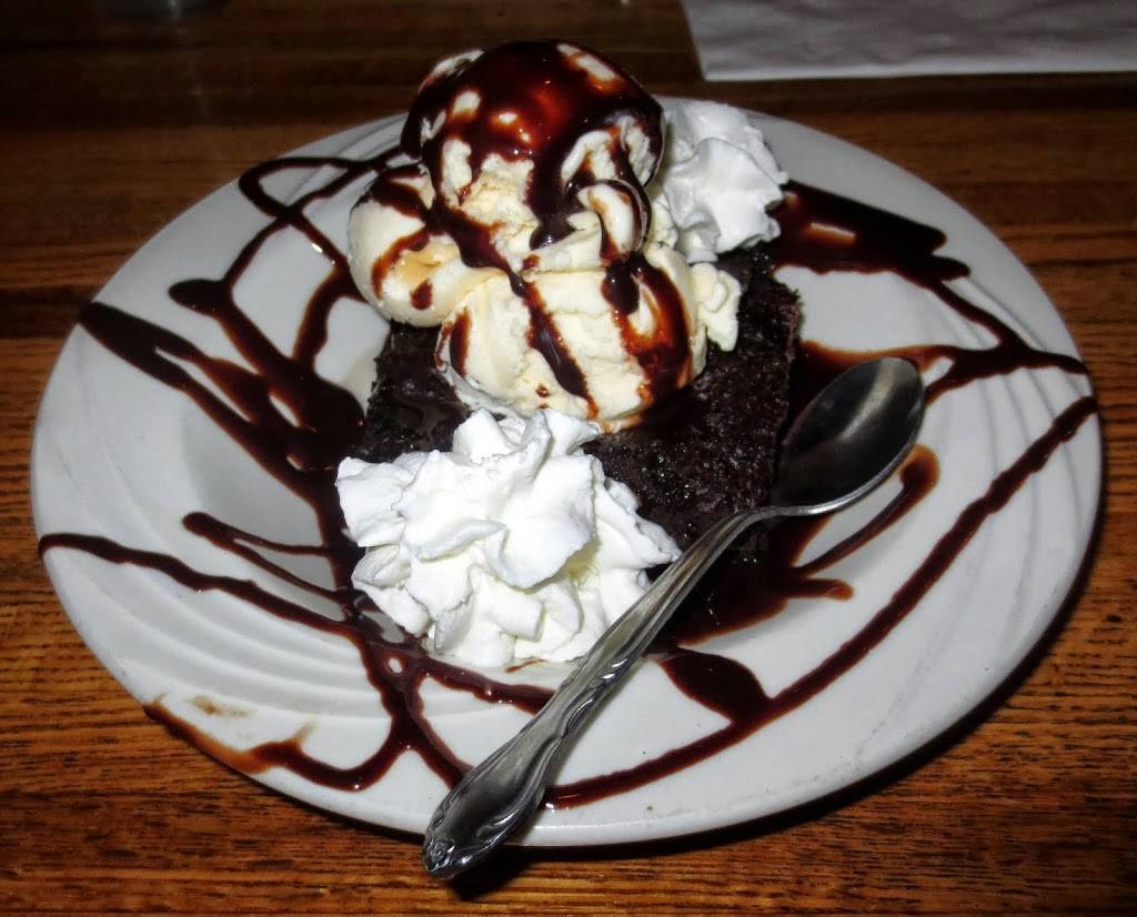 Stoney Badger Tavern | night club | 3009 Old Forest Rd, Lynchburg, VA 24501, USA | 4343843004 OR +1 434-384-3004