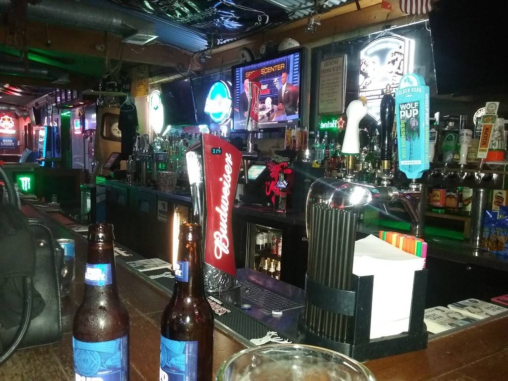 Oasis Saloon | restaurant | 757 Academy Ave, Sanger, CA 93657, USA | 5598751390 OR +1 559-875-1390