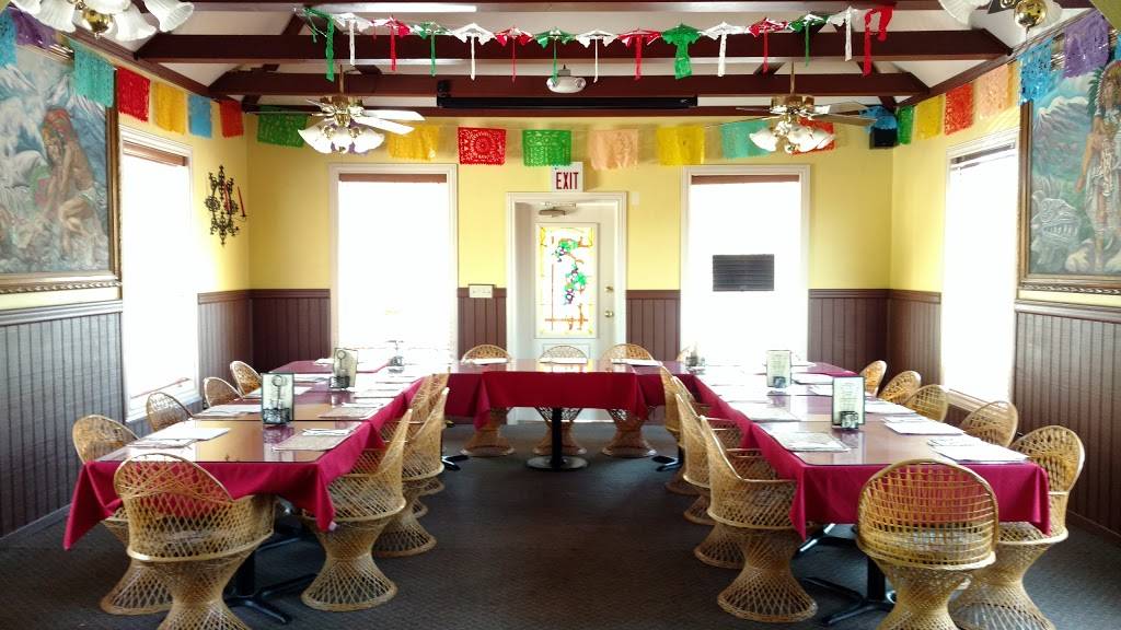 Las Guitarras Restaurant | restaurant | 1017 Reichert Ave, Novato, CA 94945, USA | 4158923171 OR +1 415-892-3171