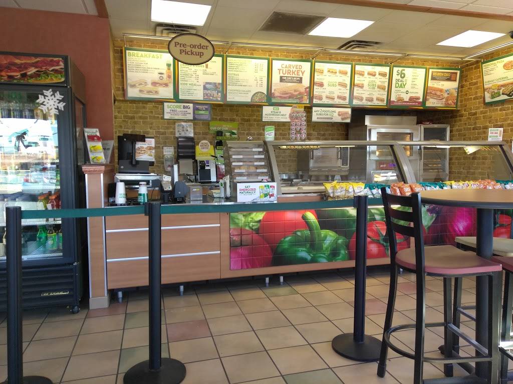 Subway Restaurants | restaurant | 2304 Sparrows Point Rd, Edgemere, MD 21219, USA | 4103880701 OR +1 410-388-0701