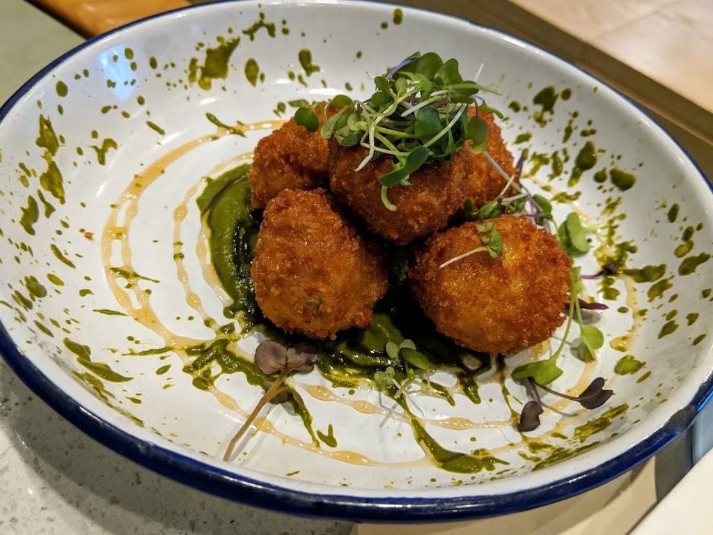 Hoof Hearted Brewery and Kitchen | restaurant | 850 N 4th St, Columbus, OH 43215, USA | 6144014033 OR +1 614-401-4033