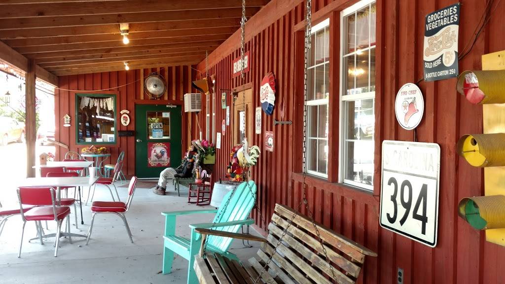 Red Shed Diner | restaurant | 212 Ascauga Lake Rd, Graniteville, SC 29829, USA | 8036630584 OR +1 803-663-0584