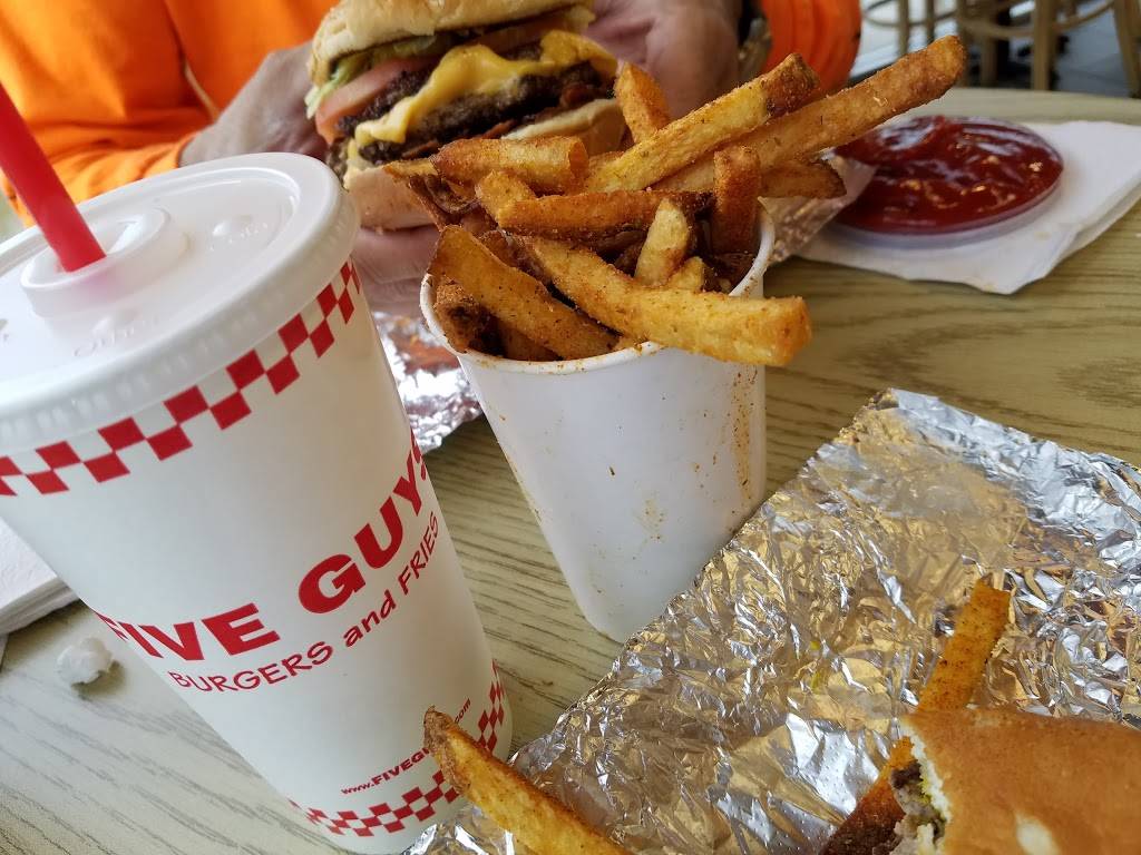 Five Guys | meal takeaway | 255 I-45, Huntsville, TX 77340, USA | 9364350900 OR +1 936-435-0900