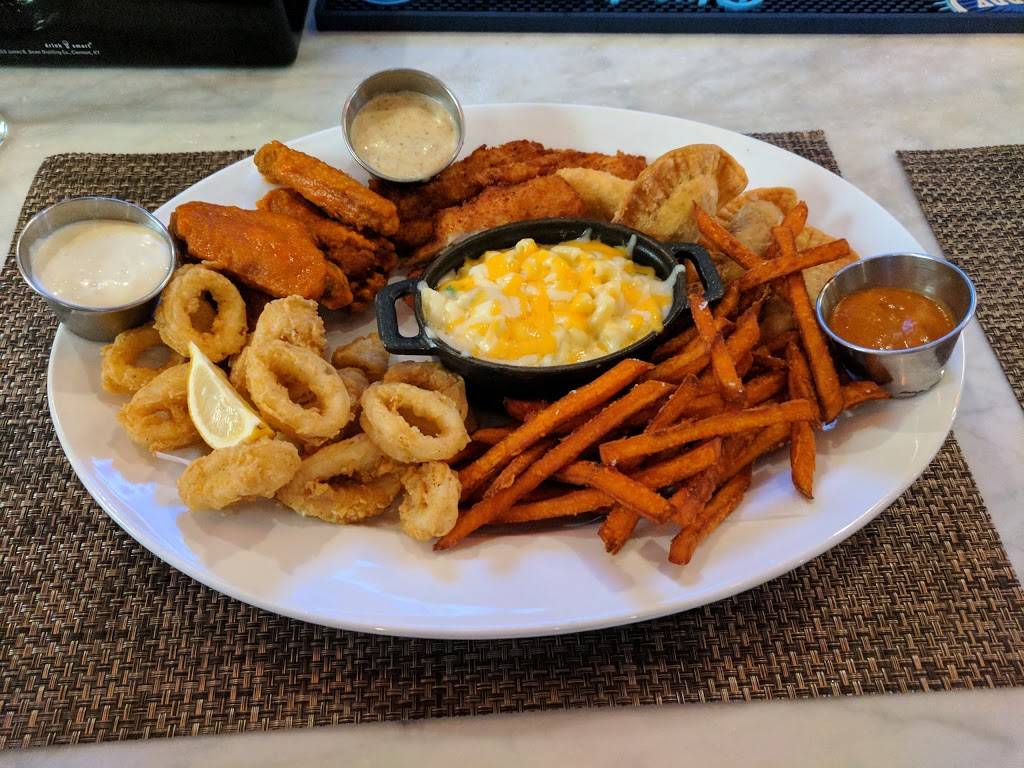 Austin Public | restaurant | 70-28 Austin St, Forest Hills, NY 11375, USA | 7185750070 OR +1 718-575-0070