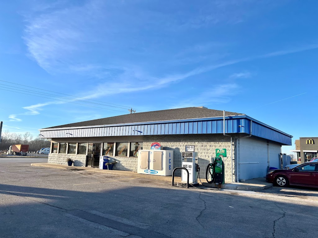 Crossroads Pantry | restaurant | 7251 S Warren Rd, Warren, IN 46792, USA | 2603754300 OR +1 260-375-4300