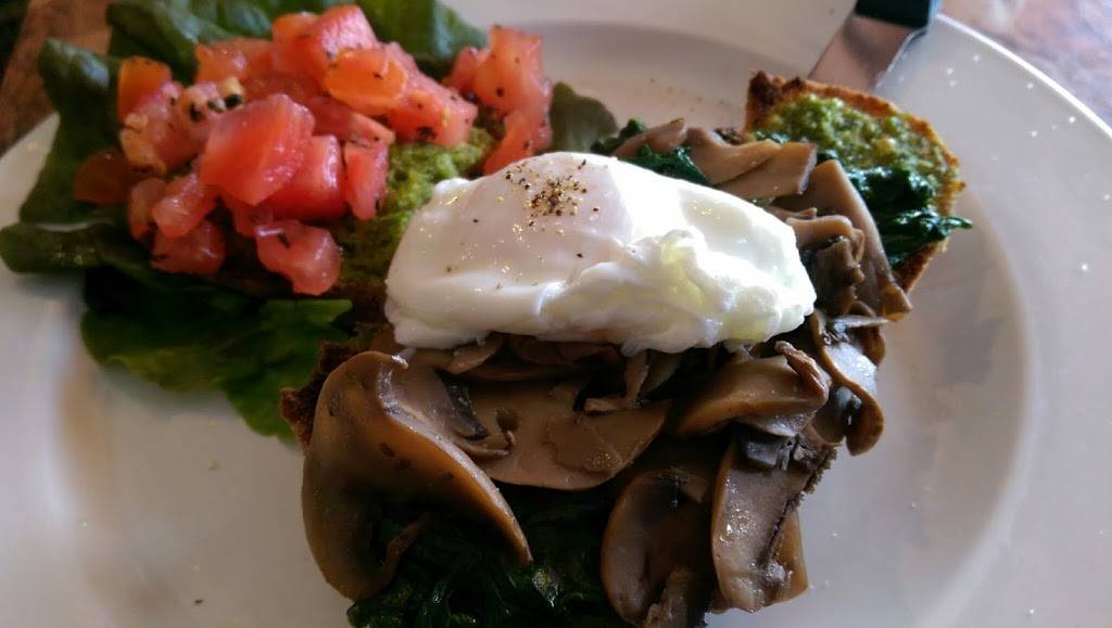 Bonjour Cafe | restaurant | 24633 Del Prado Ave, Dana Point, CA 92629, USA | 9494966368 OR +1 949-496-6368