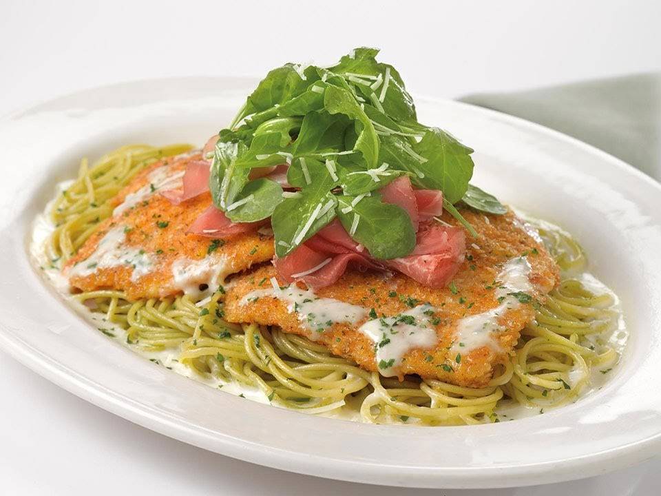 The Cheesecake Factory | restaurant | 3401 Dufferin St, North York, ON M6A 2T9, Canada | 4167814477 OR +1 416-781-4477