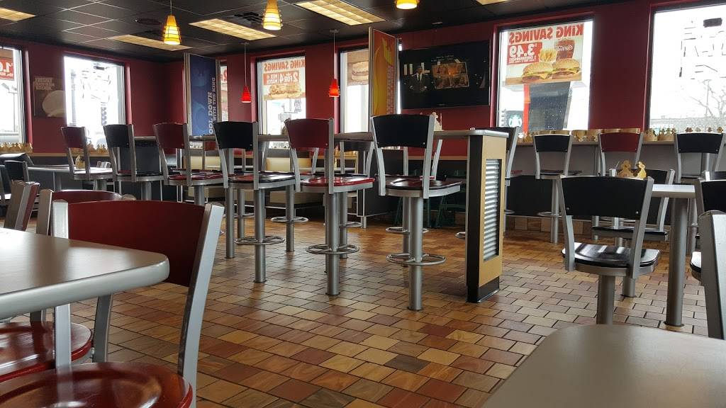 Burger King | restaurant | 1829 Dempster Street, Evanston, IL 60201, USA | 8477338740 OR +1 847-733-8740