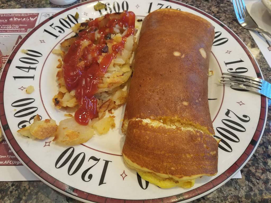 Mohegan Diner | restaurant | 1880 E Main St, Mohegan Lake, NY 10547, USA | 9145282585 OR +1 914-528-2585