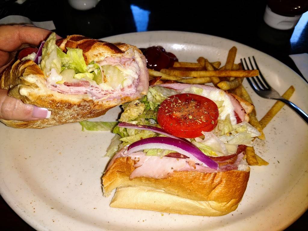 Tuscan Tavern Pasta & Grill | restaurant | 16483 Moneta Rd, Moneta, VA 24121, USA | 5402978900 OR +1 540-297-8900