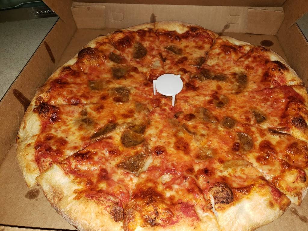 Napoli Pizza | restaurant | 4230 William Penn Hwy # A, Monroeville, PA 15146, USA | 4123733656 OR +1 412-373-3656