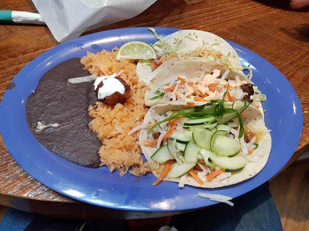 BelAir Cantina Downer Ave | restaurant | 2625 N Downer Ave, Milwaukee, WI 53211, USA | 4149641190 OR +1 414-964-1190