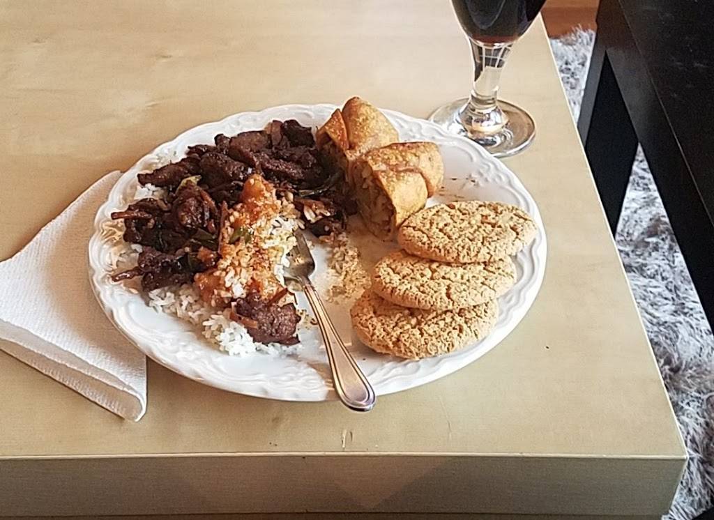 Tongs Tiki Hut | restaurant | 100 E Roosevelt Rd # 18, Villa Park, IL 60181, USA | 6308347465 OR +1 630-834-7465