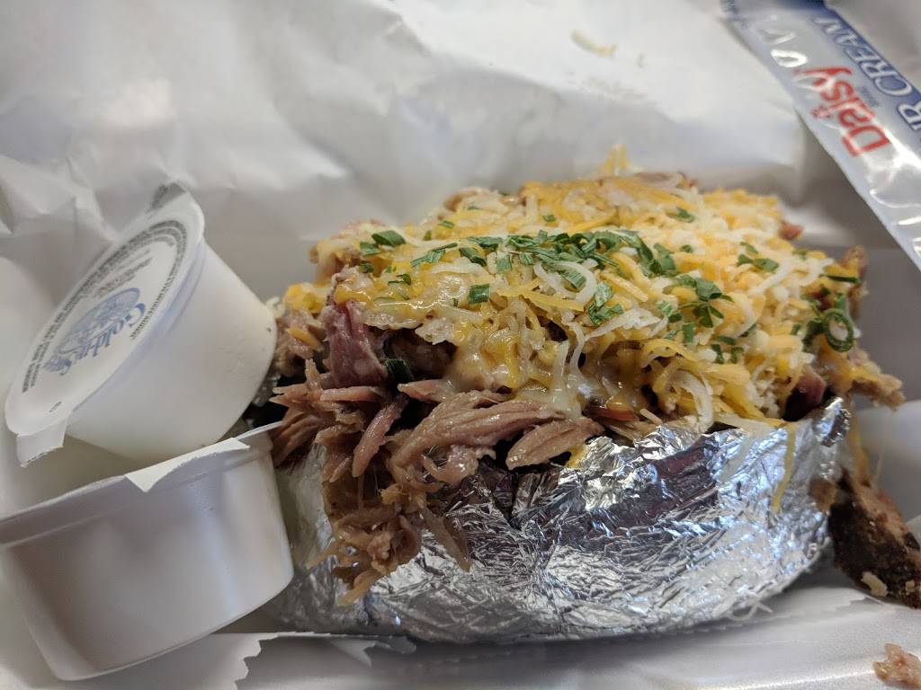 Uncle Sonnys Bar B Que | restaurant | 1505 N Main St, Shelbyville, TN 37160, USA | 9316849010 OR +1 931-684-9010