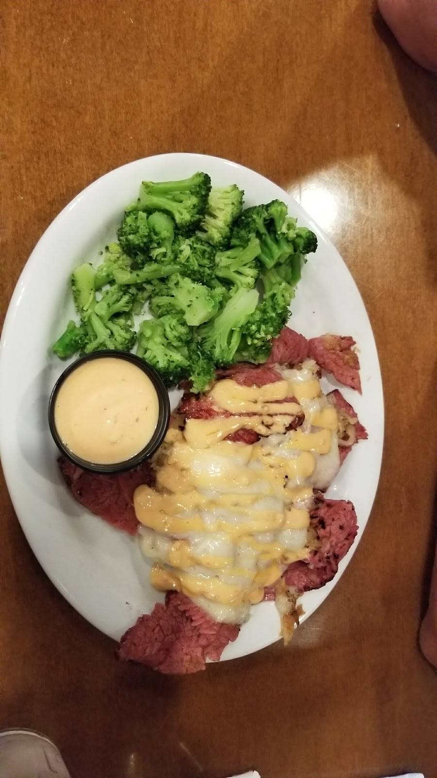 Beef O Bradys | restaurant | 205 Apollo Beach Blvd, Apollo Beach, FL 33572, USA | 8136411989 OR +1 813-641-1989
