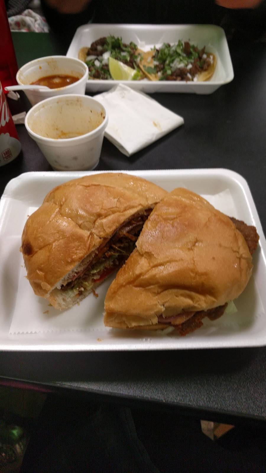 J C Kings Tortas LLC | restaurant | 3128 South 13th Street, Milwaukee, WI 53215, USA | 4143895627 OR +1 414-389-5627